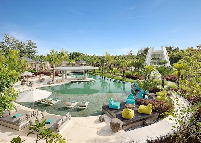 Resort Cross Bali Breakers
