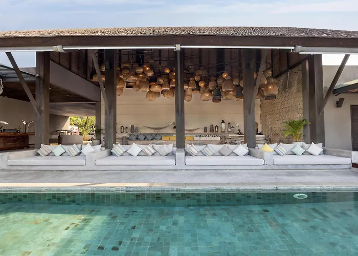 Resort Cross Bali Breakers Jimbaran